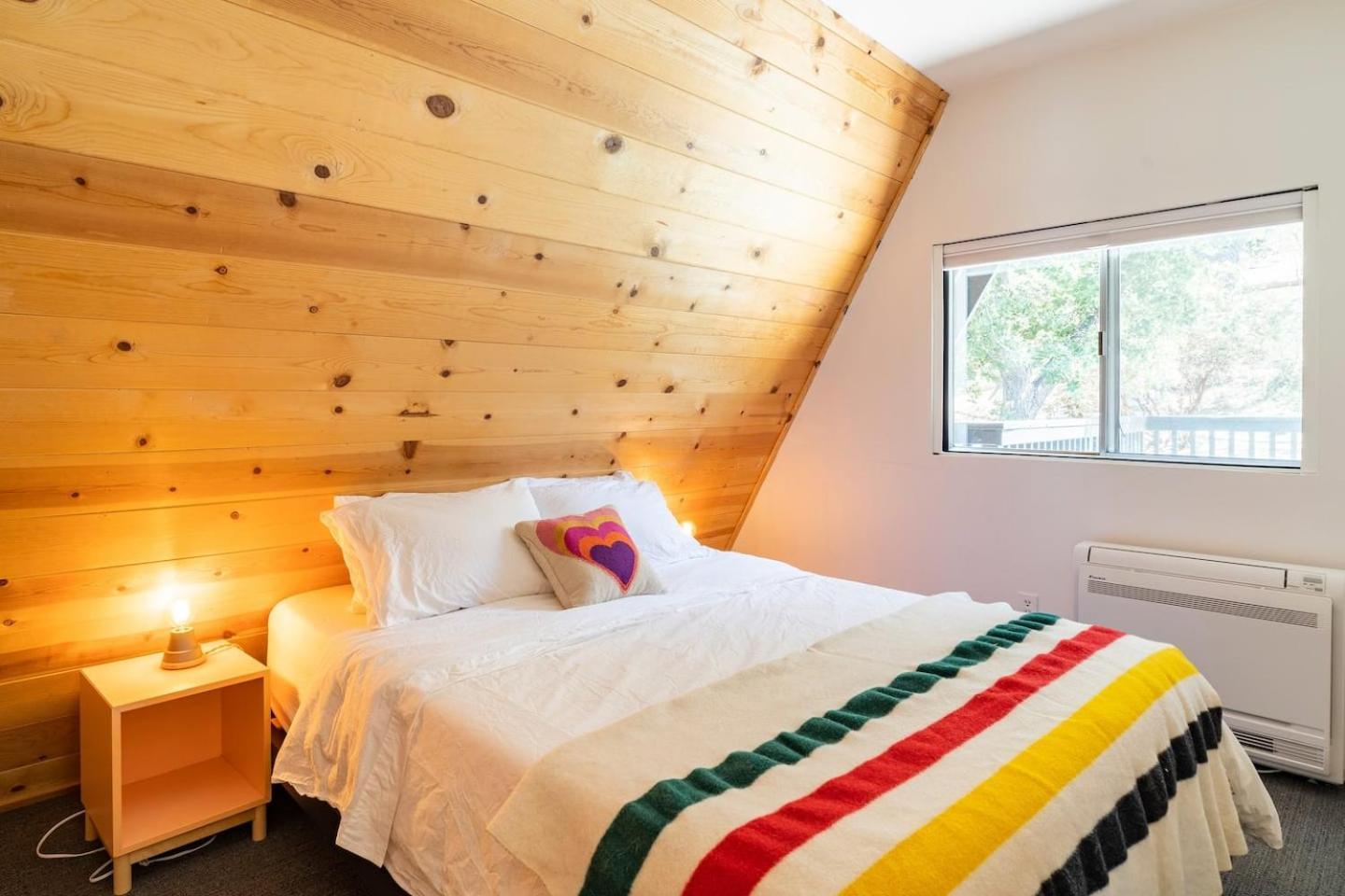 Holiday home Dog Friendly A-frame Hot Tub Nature Views