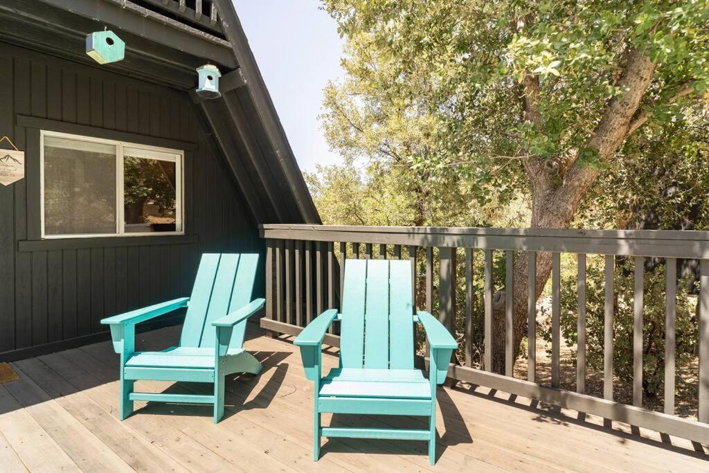 Dog Friendly A-frame Hot Tub Nature Views Holiday home Idyllwild