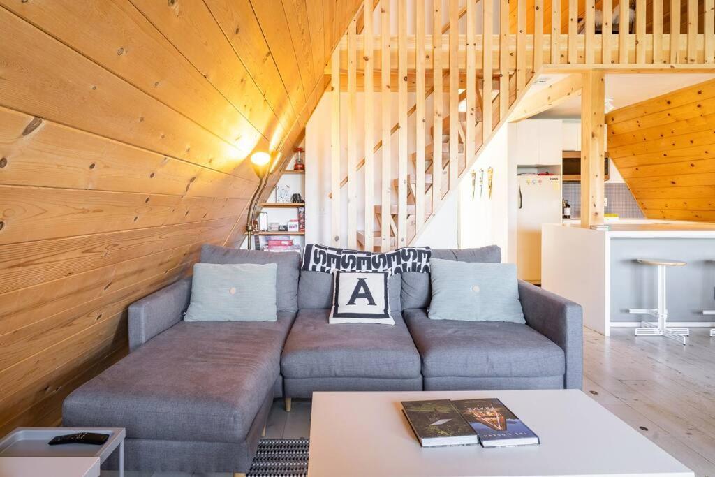 Dog Friendly A-frame Hot Tub Nature Views Holiday home Idyllwild