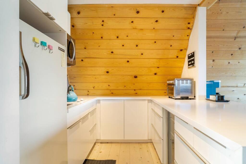 Dog Friendly A-frame Hot Tub Nature Views * Idyllwild